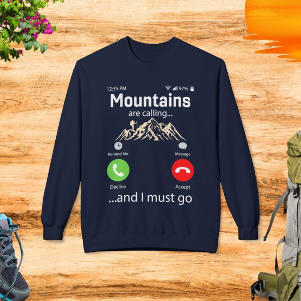 Mountains are calling and I must go - Crewneck Sweatshirt - Image 4