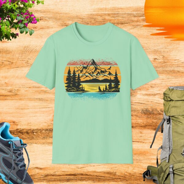 Retro Nature T-Shirt - Image 3