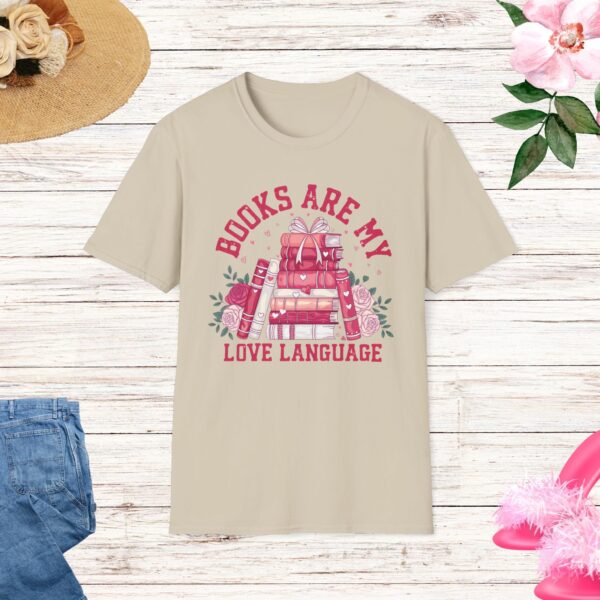 Book Lover  - T-Shirt - Image 3